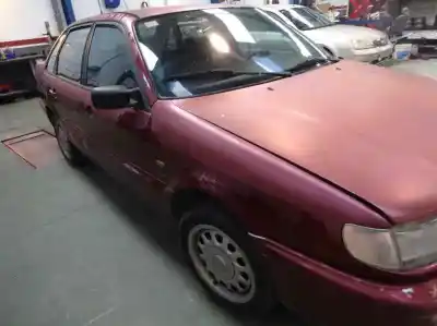 Veicolo di demolizione volkswagen passat berlina (3a2) cl dell'anno 1996 alimentato afn