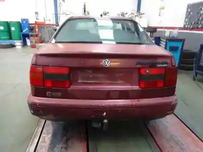 Veicolo di demolizione volkswagen passat berlina (3a2) cl dell'anno 1996 alimentato afn
