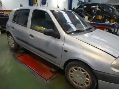 Veículo de Sucata renault clio ii fase i (b/cbo) 1.9 d alize do ano 2001 alimentado f8q p6