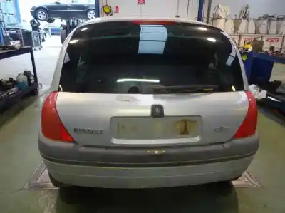 Veículo de Sucata renault clio ii fase i (b/cbo) 1.9 d alize do ano 2001 alimentado f8q p6