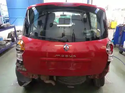 Veículo de Sucata renault modus 1.5 dci diesel do ano 2004 alimentado k9kj750