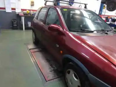 Veículo de Sucata opel corsa b 1.4 cat (2h6) do ano 1997 alimentado x14sz