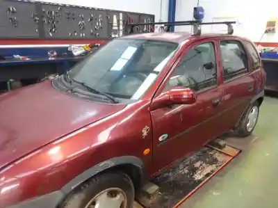 Veículo de Sucata opel corsa b 1.4 cat (2h6) do ano 1997 alimentado x14sz
