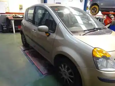 Veículo de Sucata renault modus 1.5 dci diesel do ano 2005 alimentado k9kj7