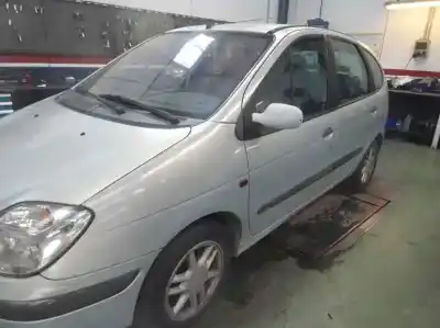 Scrapping Vehicle renault scenic (ja..) 1.9 dci authentique of the year 2001 powered f9q k7