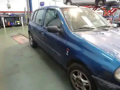 Scrapping Vehicle renault clio ii fase i (b/cbo) 1.2 of the year 2000 powered d7f d7