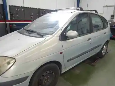 Veículo de Sucata renault scenic (ja..) 1.6 16v fairway do ano 2001 alimentado k4m a7