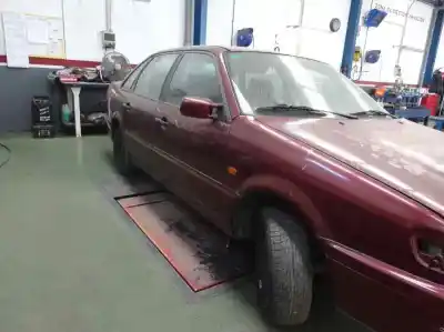 Veículo de Sucata volkswagen passat berlina (3a2) 1.9 tdi do ano 1995 alimentado 1z