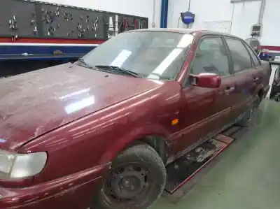 Veículo de Sucata volkswagen passat berlina (3a2) 1.9 tdi do ano 1995 alimentado 1z
