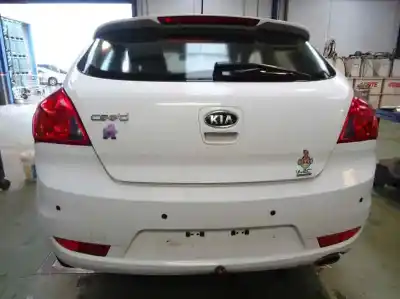 Sloopvoertuig kia ceed 1.6 cat van het jaar 2009 aangedreven g4fc