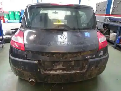 Sloopvoertuig renault megane ii berlina 5p 1.6 16v van het jaar 2007 aangedreven k4m d8