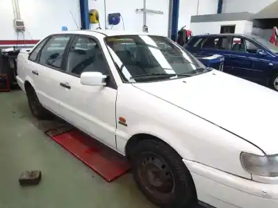 Sloopvoertuig volkswagen passat berlina (3a2) 2.0 van het jaar 1996 aangedreven ady