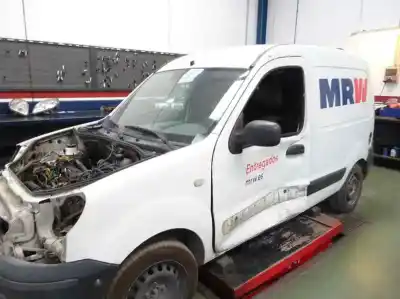 Veículo de Sucata renault kangoo 1.5 dci diesel do ano 2008 alimentado k9k v7