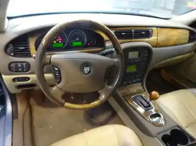 Veículo de Sucata jaguar s-type 2.7 v6 diesel classic do ano 2006 alimentado 7g