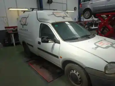 Scrapping Vehicle opel combo (corsa b) 1.7 diesel of the year 2000 powered x17d