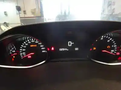 Veículo de Sucata peugeot 308 active do ano 2017 alimentado bh0