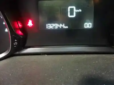 Veículo de Sucata peugeot 308 active do ano 2017 alimentado bh0