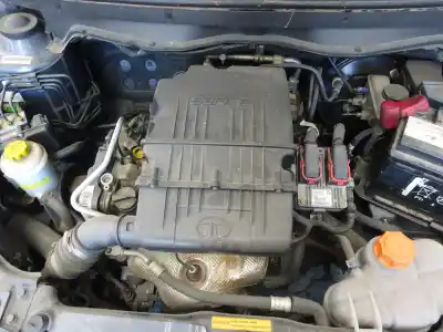 Veicolo di demolizione tata vista indica dell'anno 2013 alimentato 750e4000