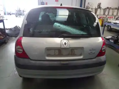 Здавання транспортного засобу renault clio ii fase ii (b/cb0) 1.2 року 2001 потужний d7f g7