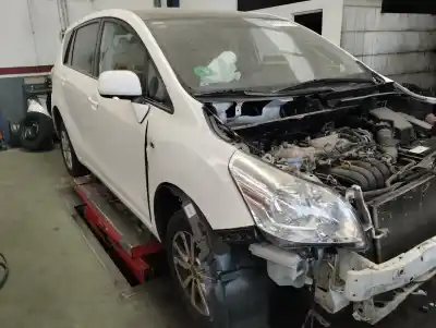 Sloopvoertuig toyota verso 1.6 16v cat van het jaar 2011 aangedreven 1zr