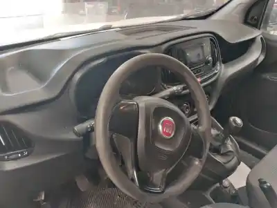 Veicolo di demolizione fiat doblo ii cargo (263) 1.3 16v jtd cat dell'anno 2015 alimentato 263a2000