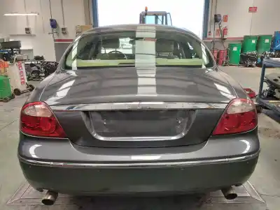 Scrapping Vehicle jaguar s-type 2.7 v6 diesel classic of the year 2006 powered 7g