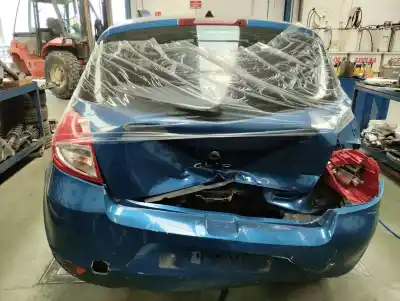 Veicolo di demolizione renault clio iii expression dell'anno 2010 alimentato k9kt7