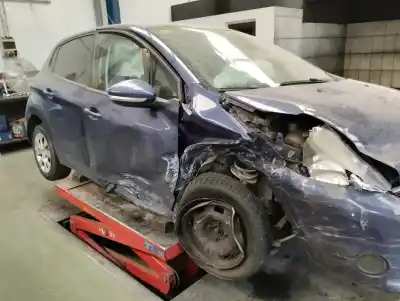 Veicolo di demolizione peugeot 208 active dell'anno 2013 alimentato 8h01