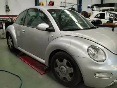 Veículo de Sucata volkswagen new beetle (9c1/1c1) 1.9 tdi do ano 2004 alimentado alh