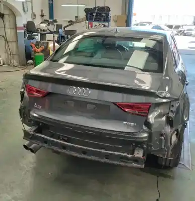 Véhicule à la ferraille audi a3 (8vk) 1.5 16v tsi act de l'année 2017 alimenté dad