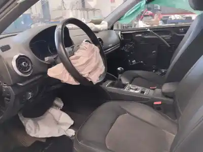 Véhicule à la ferraille audi a3 (8vk) 1.5 16v tsi act de l'année 2017 alimenté dad