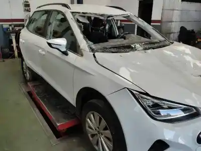 Vehicul casat seat arona style al anului 2022 alimentat dla
