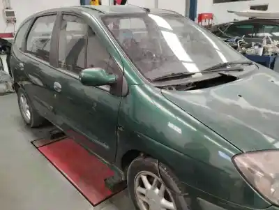 Scrapping Vehicle renault scenic (ja..) megane scenic of the year 2000 powered f9q a7