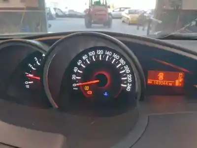 Veículo de Sucata toyota verso 1.6 d-4d cat do ano 2014 alimentado n47c16a