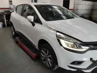 Scrapping Vehicle renault clio iv clio iv of the year 2018 powered h4b b408