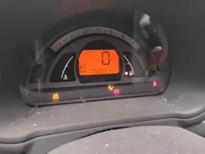 Sloopvoertuig citroen c2 c2 van het jaar 2004 aangedreven nfu