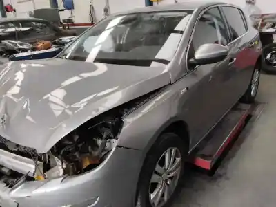 Veículo de Sucata peugeot 308 1.2 12v e-thp do ano 2015 alimentado hn01