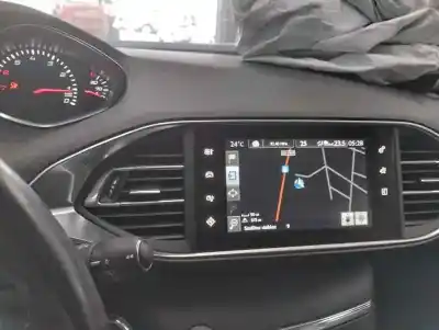 Veículo de Sucata peugeot 308 1.2 12v e-thp do ano 2015 alimentado hn01