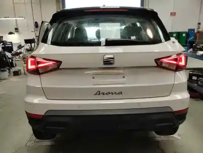 Veicolo di demolizione seat arona 1.0 tsi dell'anno 2023 alimentato dla