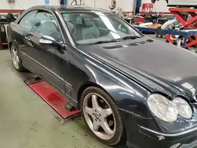 Vehicul casat mercedes-benz clase clk (w209) coupe clk 270 cdi al anului 2003 alimentat 612 967 d