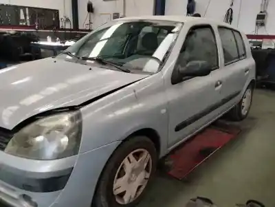Scrapping Vehicle renault clio ii fase ii (b/cb0) clio of the year 2004 powered k9k b7