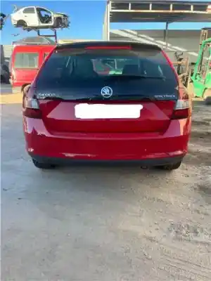 Veículo de Sucata skoda rapid spaceback (nh1) 1.6 tdi do ano 2014 alimentado cayc,clna