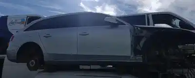 Veículo de Sucata audi a4 b8 avant (8k5) 2.0 tdi do ano 2010 alimentado caga,cjca,cmea,cmfa