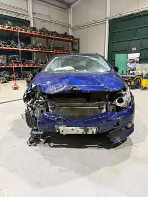 Veículo de Sucata toyota auris (_e18_) 1.6 d4-d (wwe185_) do ano 2016 alimentado n47 c16 a