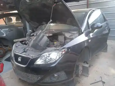 Veicolo di demolizione SEAT IBIZA (6J5)  dell'anno 2010 alimentato CAY