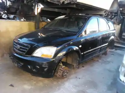 Sloopvoertuig KIA SORENTO  van het jaar 2006 aangedreven D4CB