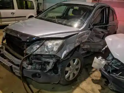 Scrapping Vehicle honda cr-v iii 2.0 i of the year 2008 powered r20a2