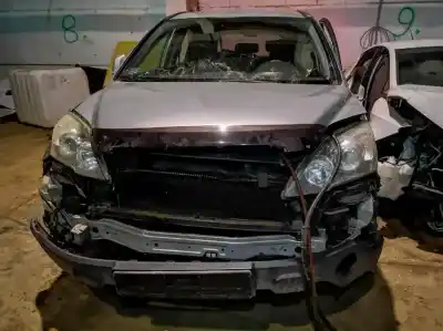 Scrapping Vehicle honda cr-v iii 2.0 i of the year 2008 powered r20a2