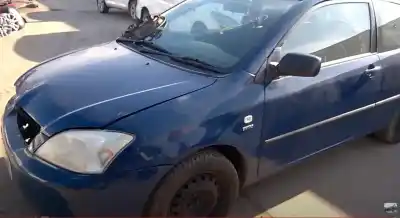 Veículo de Sucata TOYOTA COROLLA (_E12_) 1.4 VVT-i (ZZE120_) do ano 2002 alimentado 