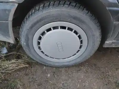 Sloopvoertuig audi 80 (811/813) 1.8 van het jaar 1990 aangedreven 